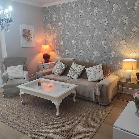 Acogedor Piso De 3 Habitaciones Cerca Del Metro Гечо Экстерьер фото