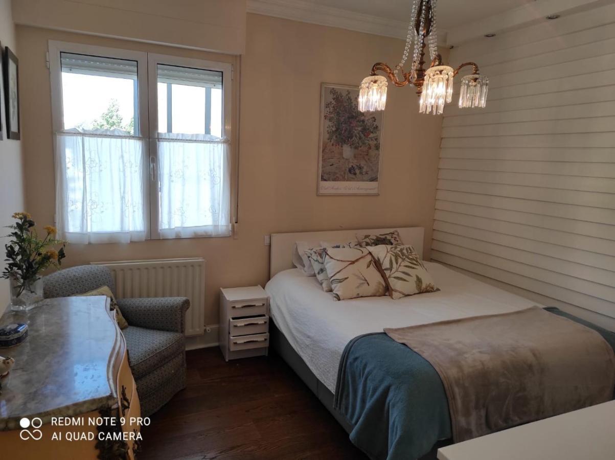 Acogedor Piso De 3 Habitaciones Cerca Del Metro Гечо Экстерьер фото